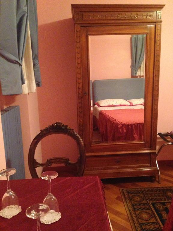 Готель Castello D'Abruzzo Ripa Teatina Номер фото