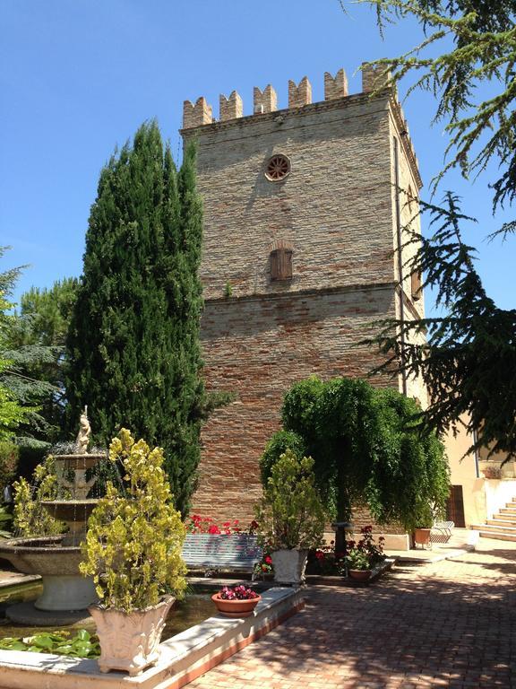 Готель Castello D'Abruzzo Ripa Teatina Екстер'єр фото