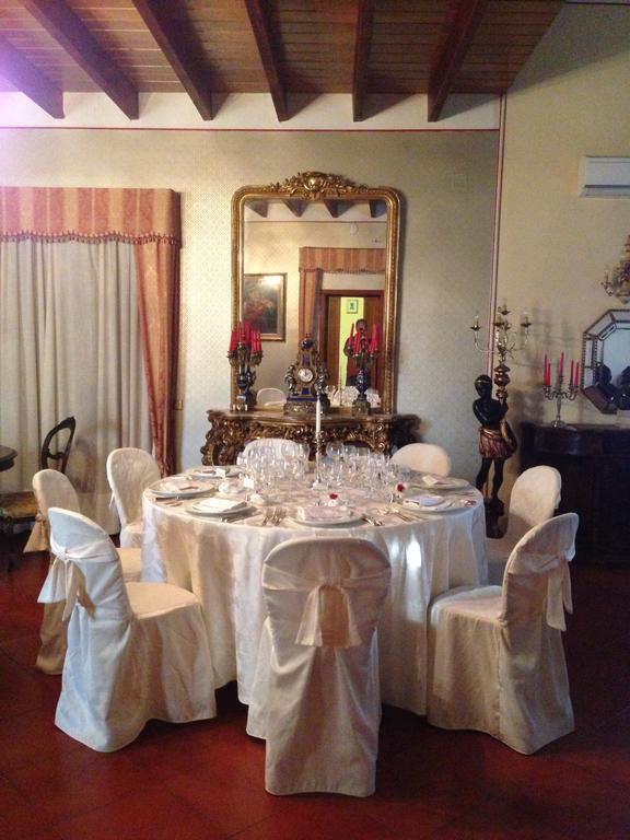 Готель Castello D'Abruzzo Ripa Teatina Екстер'єр фото
